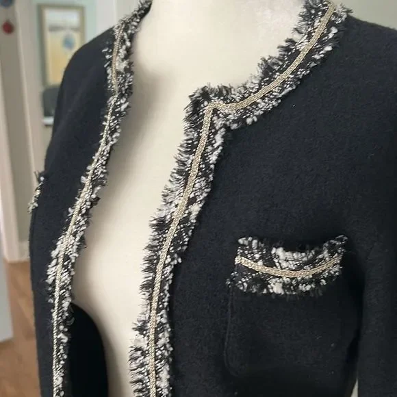 Jacket   - Picture 3 of 6